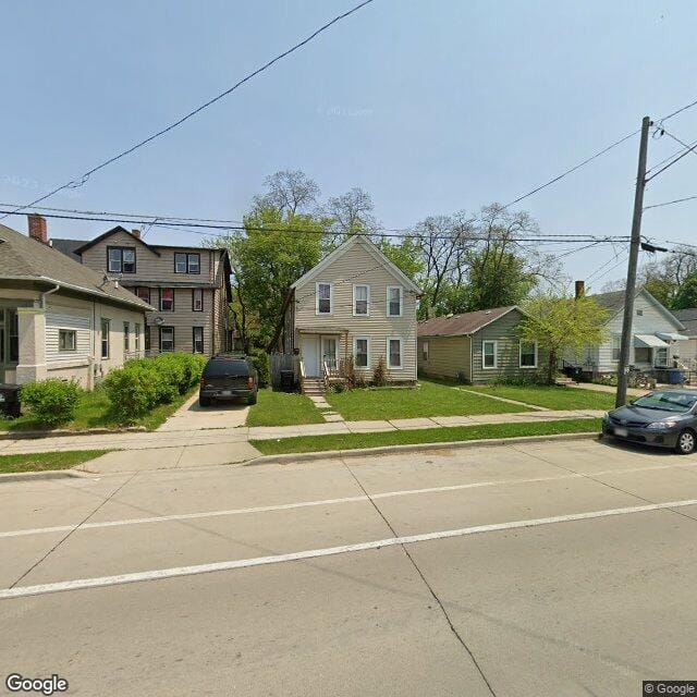 Photo of 1325 MARQUETTE ST. Affordable housing located at 1325 MARQUETTE ST RACINE, WI 53404