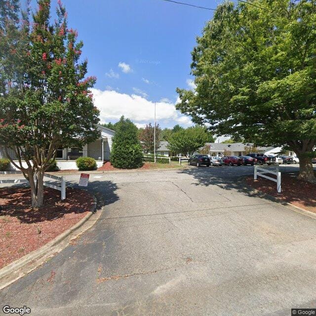 Photo of GLEN RIDGE. Affordable housing located at 675 THE GREAT RD MARTINSVILLE, VA 24112