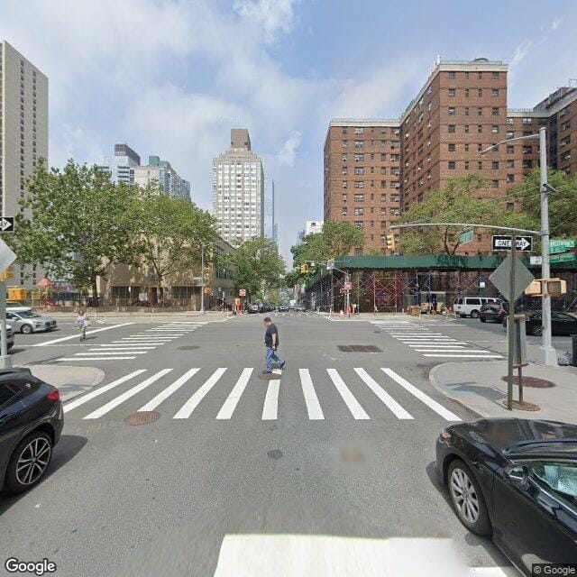 Photo of W. 61ST STREET APARTMENTS. Affordable housing located at 33 WEST END AVENUE NEW YORK, NY 10023