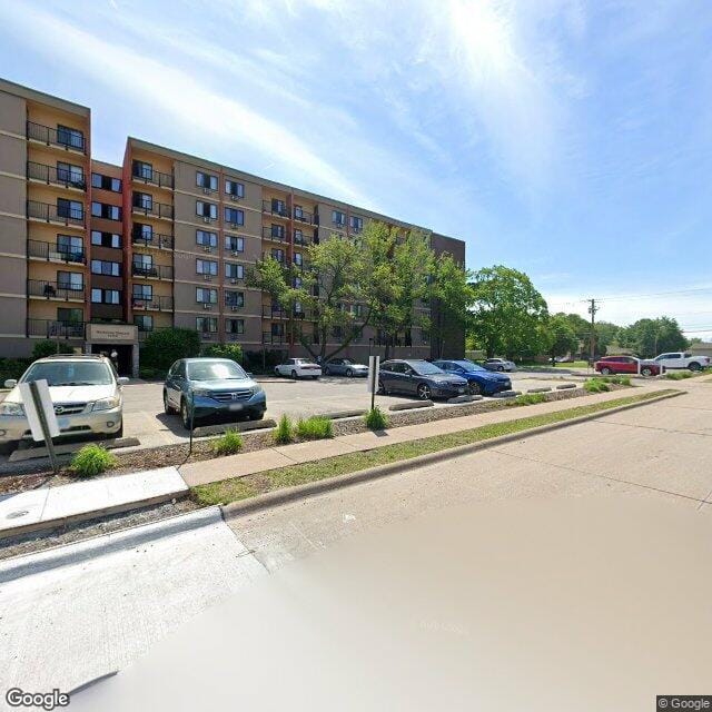 Photo of WESTWOOD TERRACE. Affordable housing located at 2200 FIRST ST MOLINE, IL 