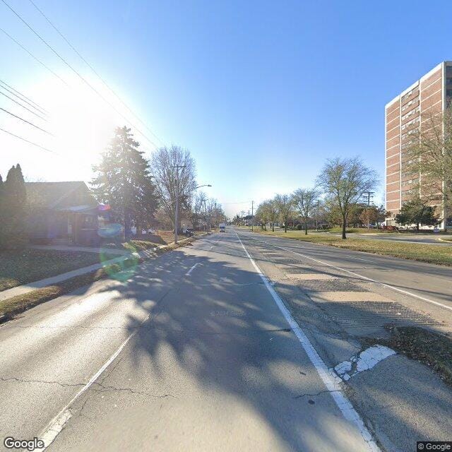 Photo of LONGWOOD PLAZA at 1055 E STATE ST ROCKFORD, IL 61104