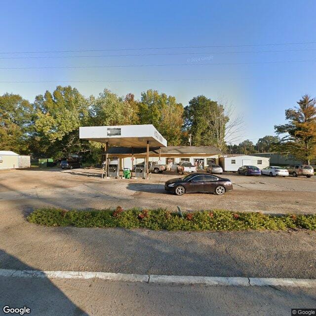 Photo of LAKE HICKORY APTS at COLLEGE ST HICKORY, MS