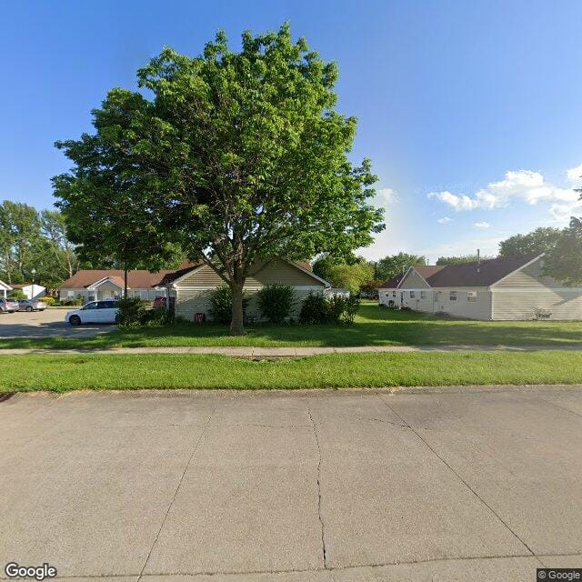 Photo of COUNTRY VIEW ESTATES at 2350 MADISON AVE CHARLESTON, IL 61920