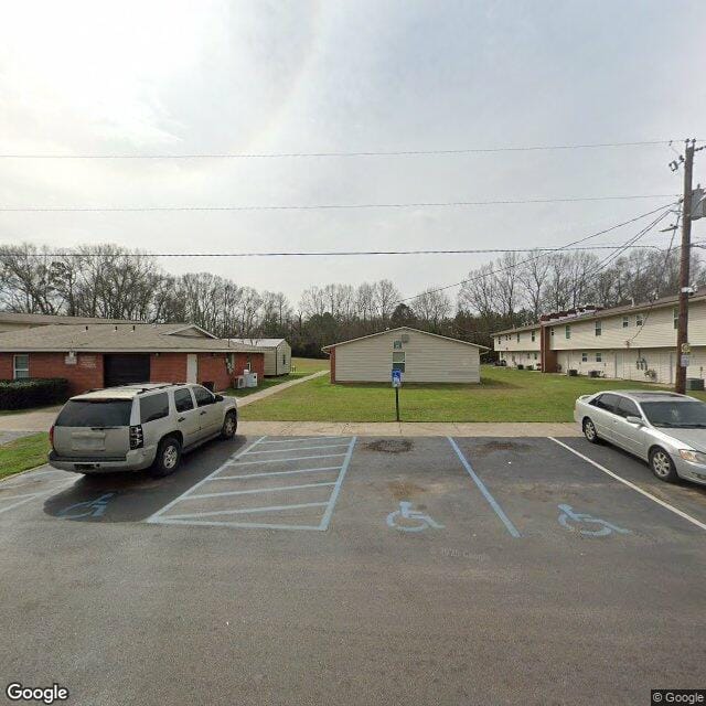 Photo of FOREST GLEN (BONHOMIE APARTMENTS) at 1810 COUNTRY CLUB ROAD HATTIESBURG, MS 39401