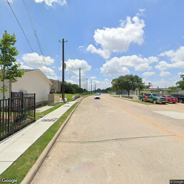 Photo of Lofts at Hartsook. Affordable housing located at 10420 Hartsook St Houston, TX 77034