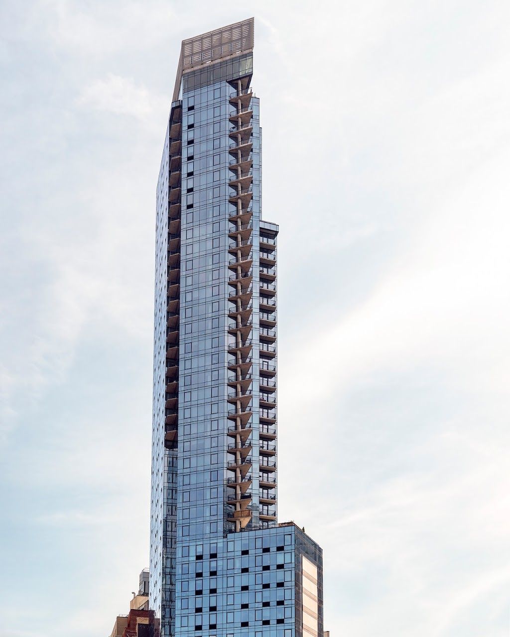 Photo of One Nine Rockwell. Affordable housing located at 19 Rockwell Pl Brooklyn, NY 11217