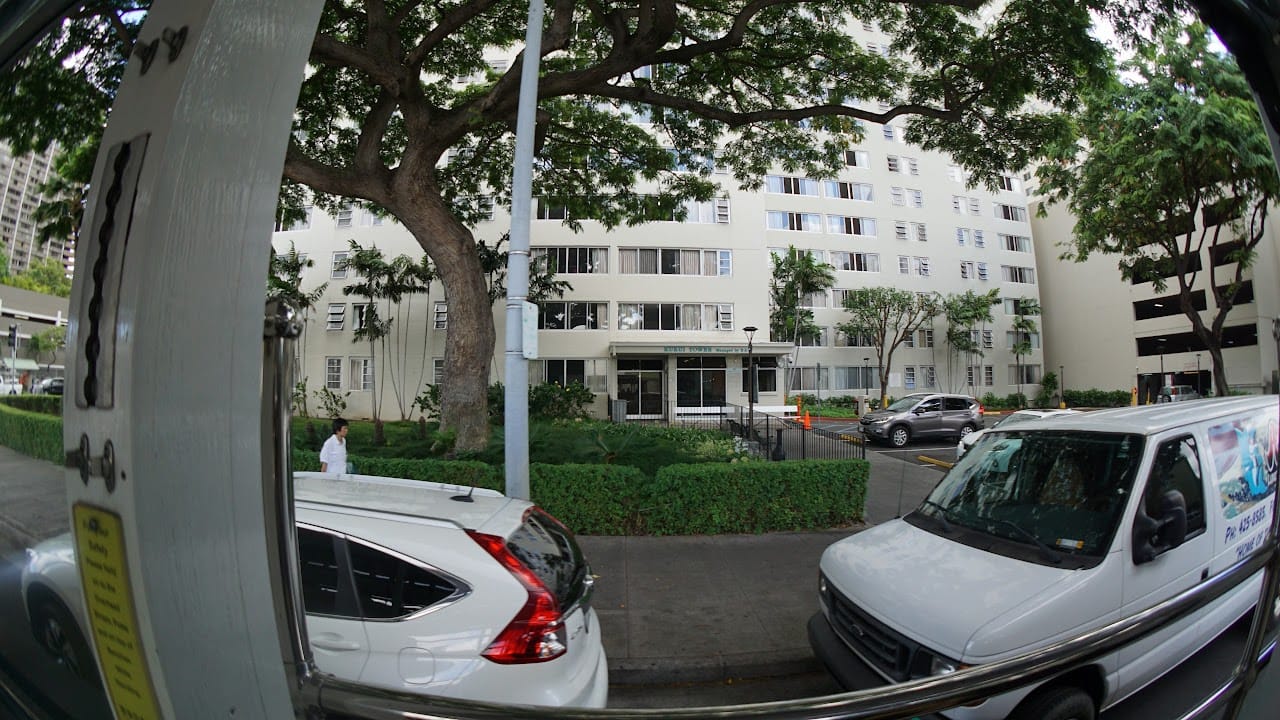 Photo of KUKUI TOWER. Affordable housing located at 35 N KUKUI ST HONOLULU, HI 96817