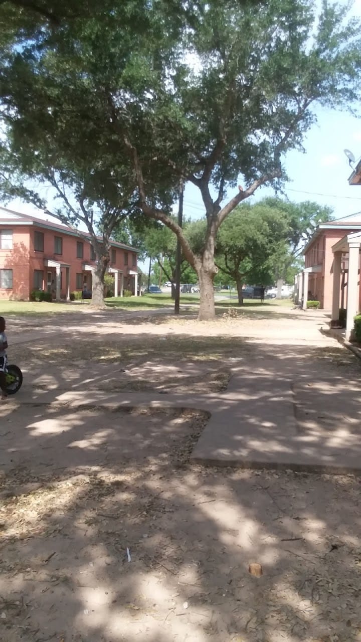 Photo of South Park Homes at 2712 Avenue A Bay City, TX 77414