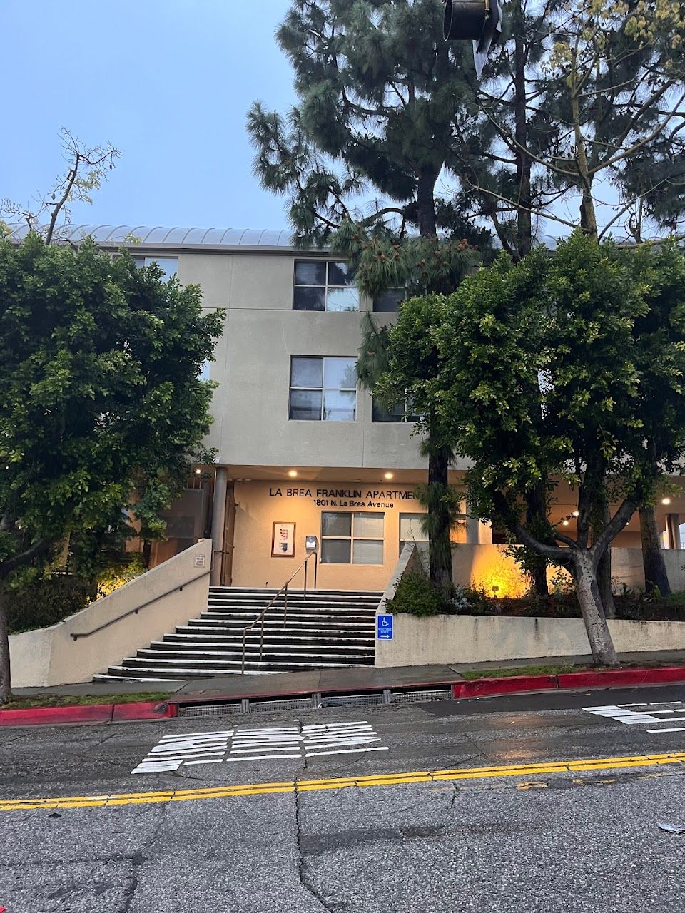 Photo of COURTYARD AT LA BREA. Affordable housing located at 1151 N LA BREA AVE WEST HOLLYWOOD, CA 90038