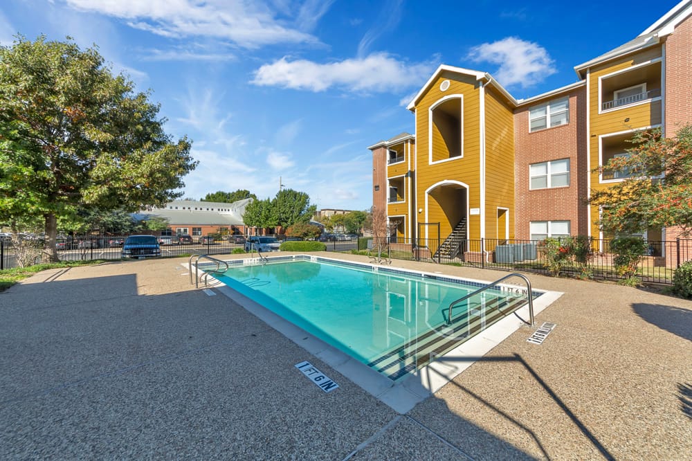 Photo of Siddons Place Apartments at 250 Pennsylvania Ave Fort Worth, TX 76104