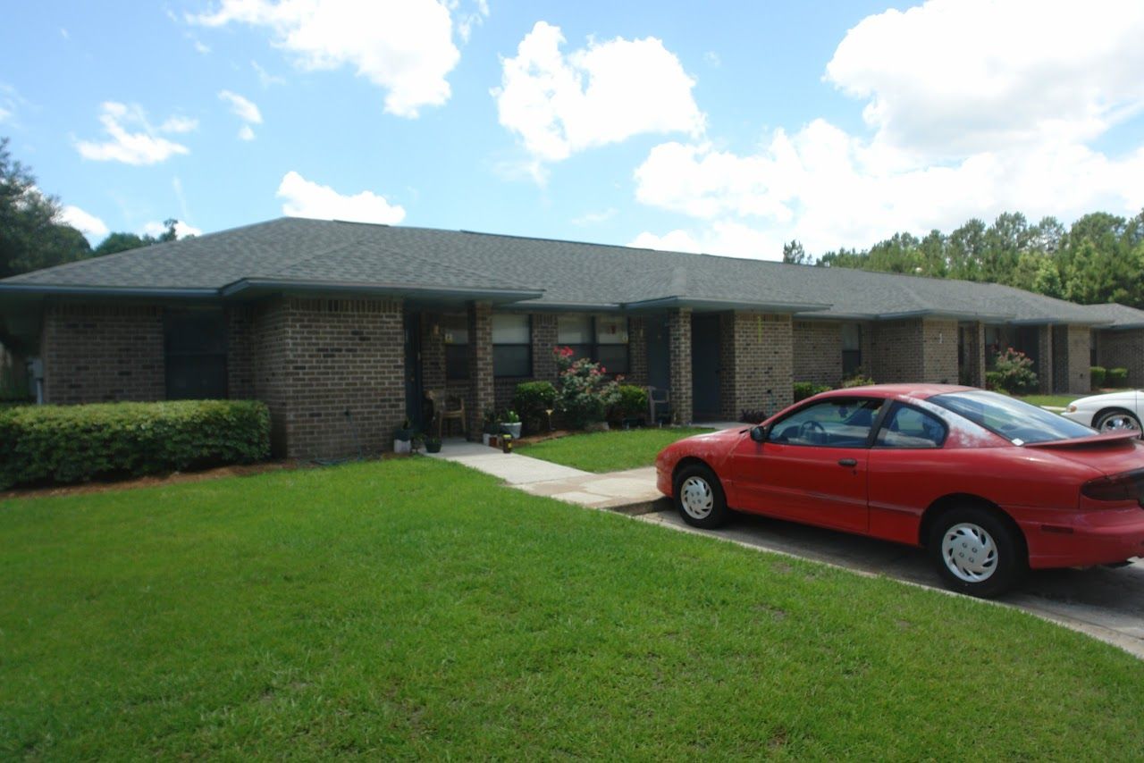 Photo of SPRING HOLLOW APTS. Affordable housing located at 800 ASH STREET EXTENSION SPRINGFIELD, GA 31329