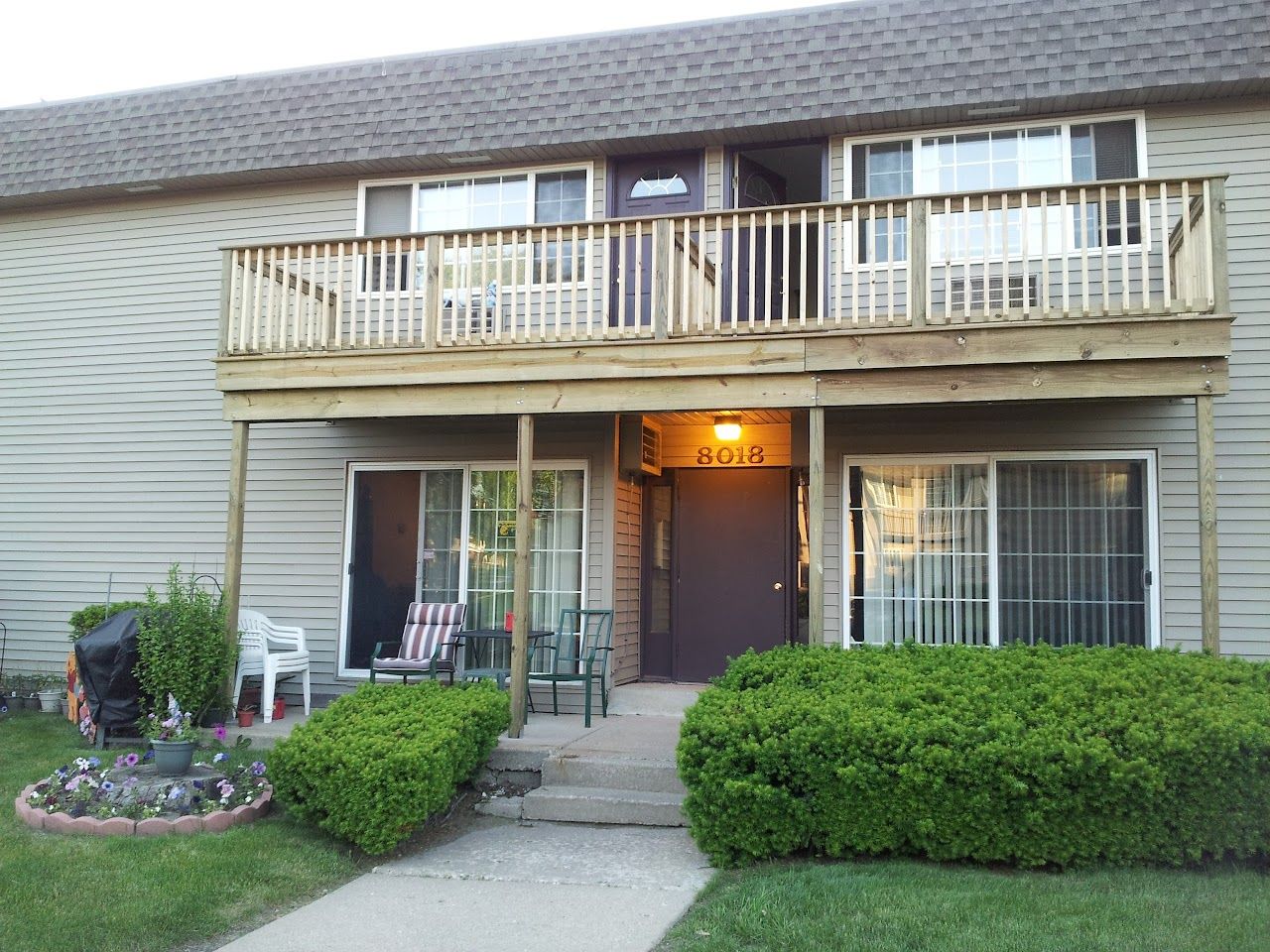 Photo of CHERRY CREEK VIEW APTS at 8032 S WILDWOOD DR OAK CREEK, WI 53154