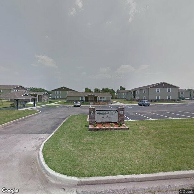 Photo of JEFFERSON PARK APTS at 1012 S TENTH ST BLACKWELL, OK 74631