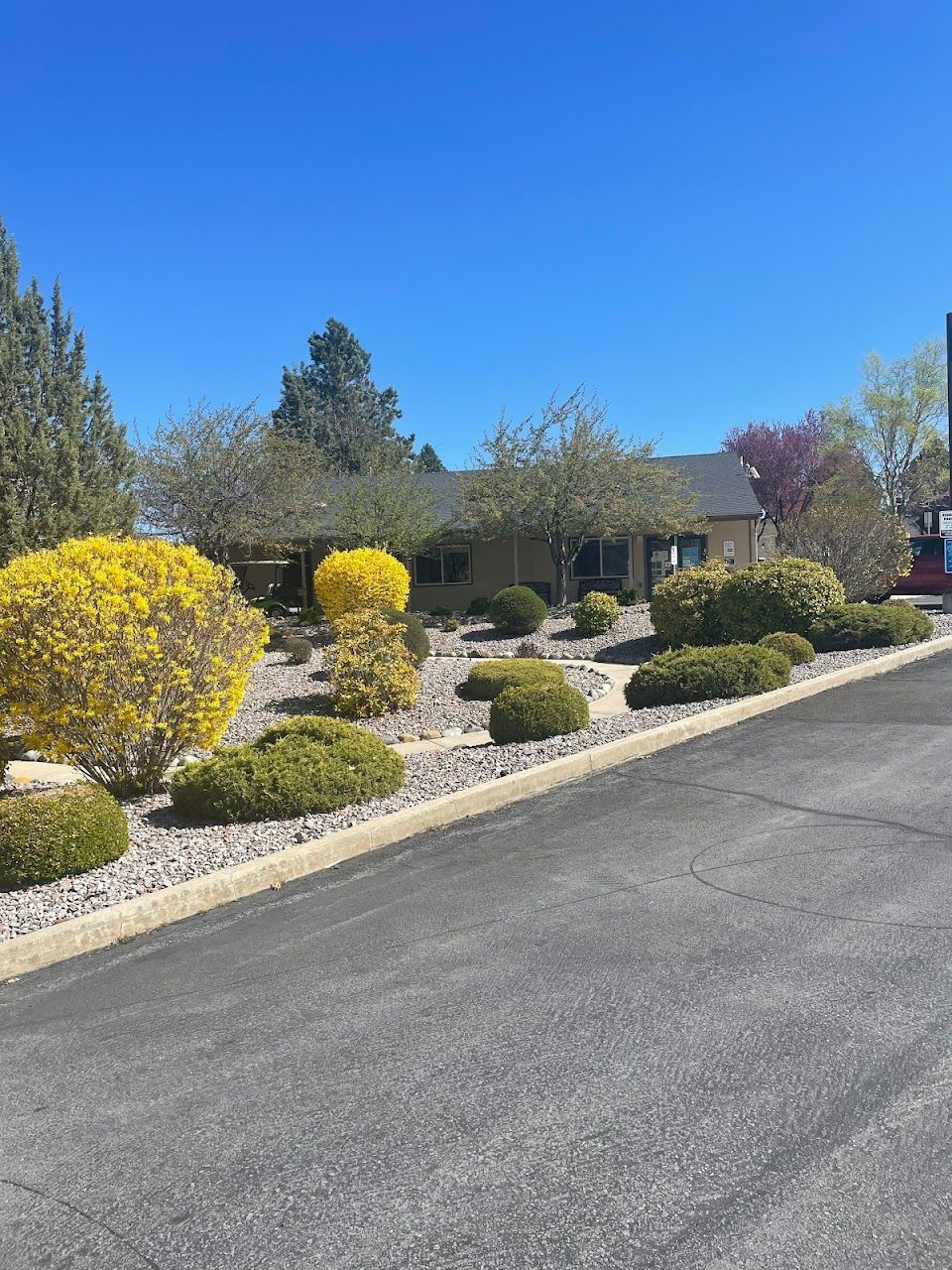 Photo of JUNIPER TERRACE APARTMENTS. Affordable housing located at 800 JASPER PLACE YREKA, CA 96097