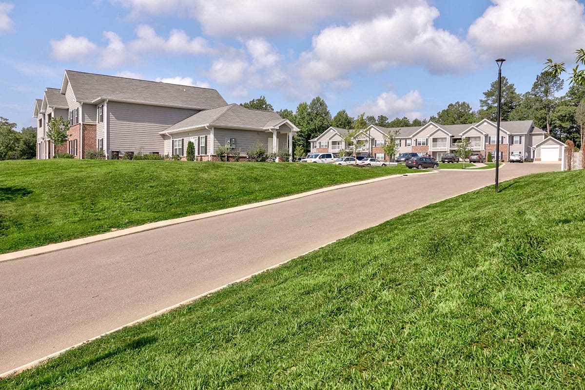 Photo of Oliver Crossing. Affordable housing located at 105 Beech St Linden, TN 37096