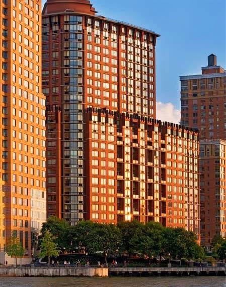 Photo of TRIBECA PARK. Affordable housing located at 400 CHAMBERS ST NEW YORK, NY 10282