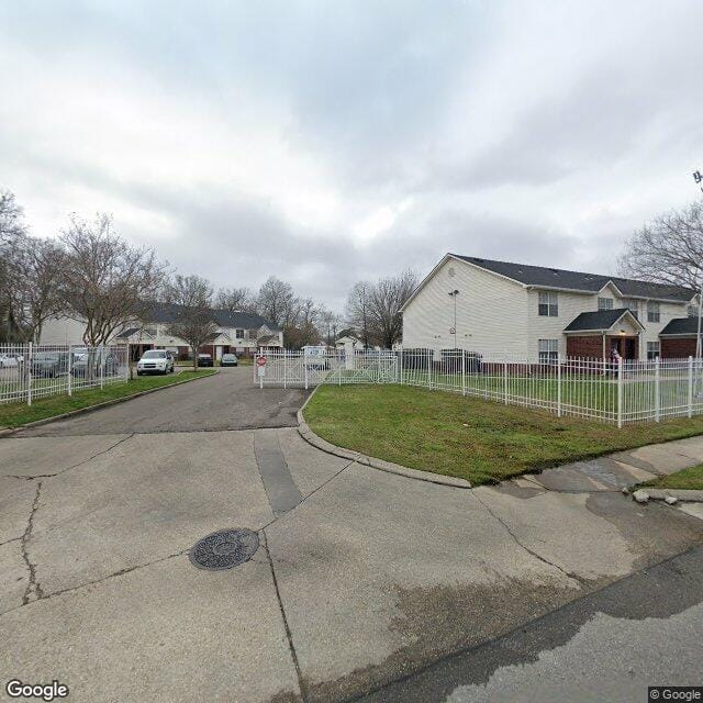 Photo of Pelican Bay Apartments at 2121 N Lobdell Blvd Baton Rouge, LA 70806