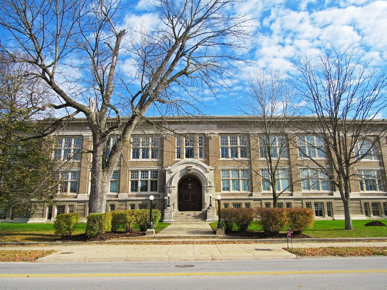 Photo of WASHINGTON SCHOOL. Affordable housing located at 318 N N ST WASHINGTON COURT HOUSE, OH 43160