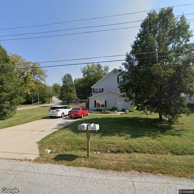 Photo of 5825 NE BARNES AVE at 5825 NE BARNES AVE KANSAS CITY, MO 64119