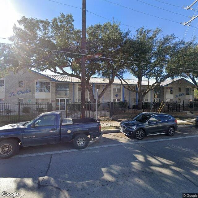 Photo of Le Chalet Apartments at 832 E Grayson St San Antonio, TX 78208