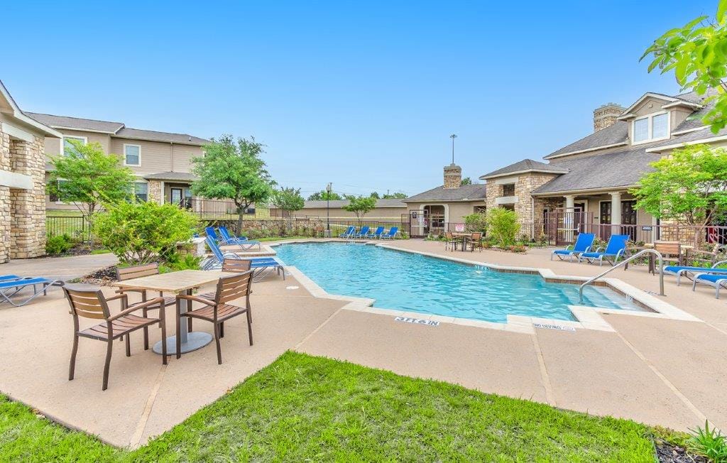 Photo of Five Mile Creek at 5151 Village Fair Dr Dallas, TX 75224
