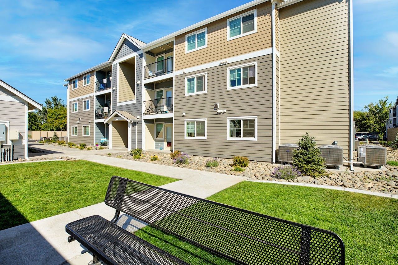 Photo of STONEWOOD I. Affordable housing located at 1205 E SPRUCE STREET YAKIMA, WA 98901