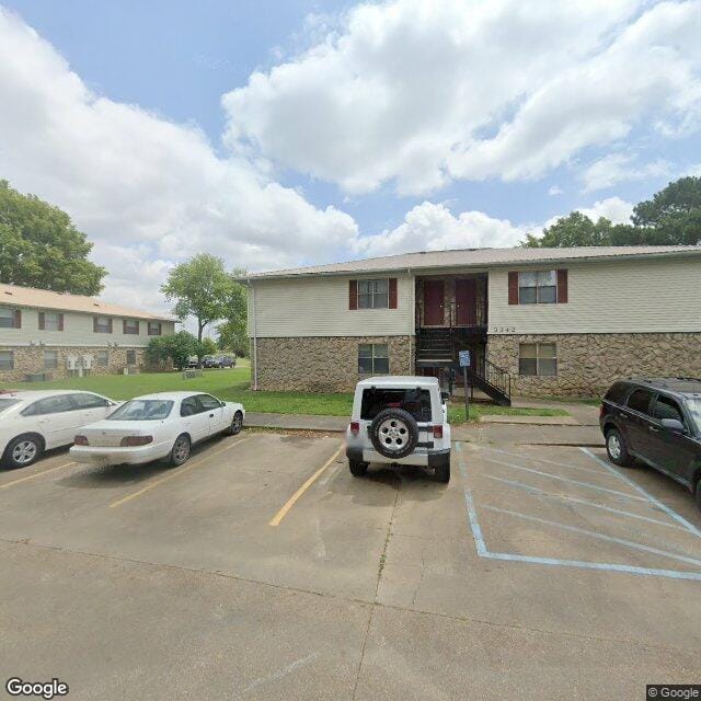 Photo of COUNTRYSIDE APARTMENTS at 3344 COUNTRYSIDE CIRCLE HORN LAKE, MS 38637