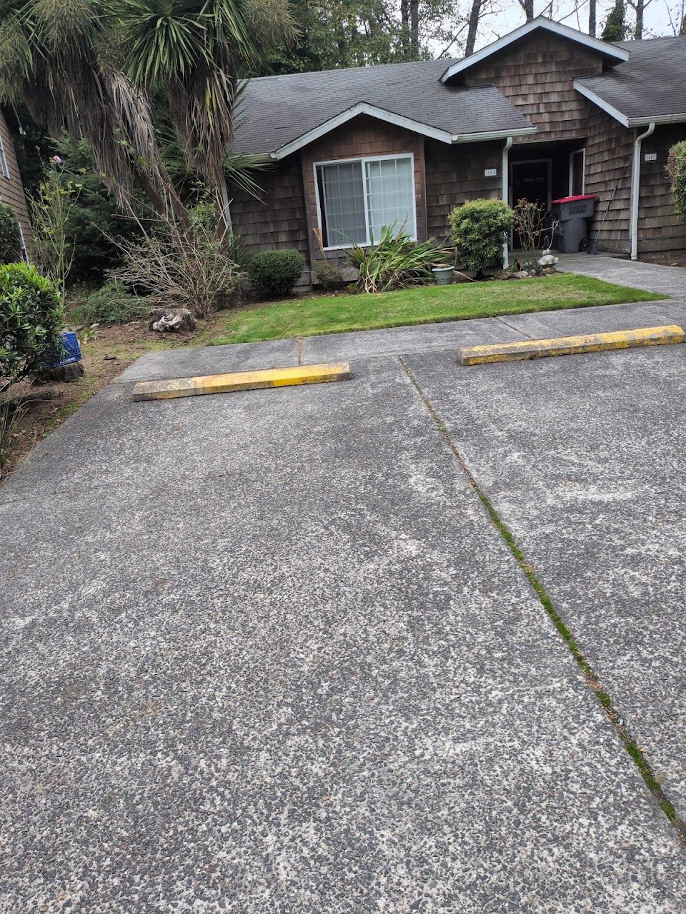 Photo of Shorewood Apartments at 1101-1192 Spruce Ct Cannon Beach, OR 97110