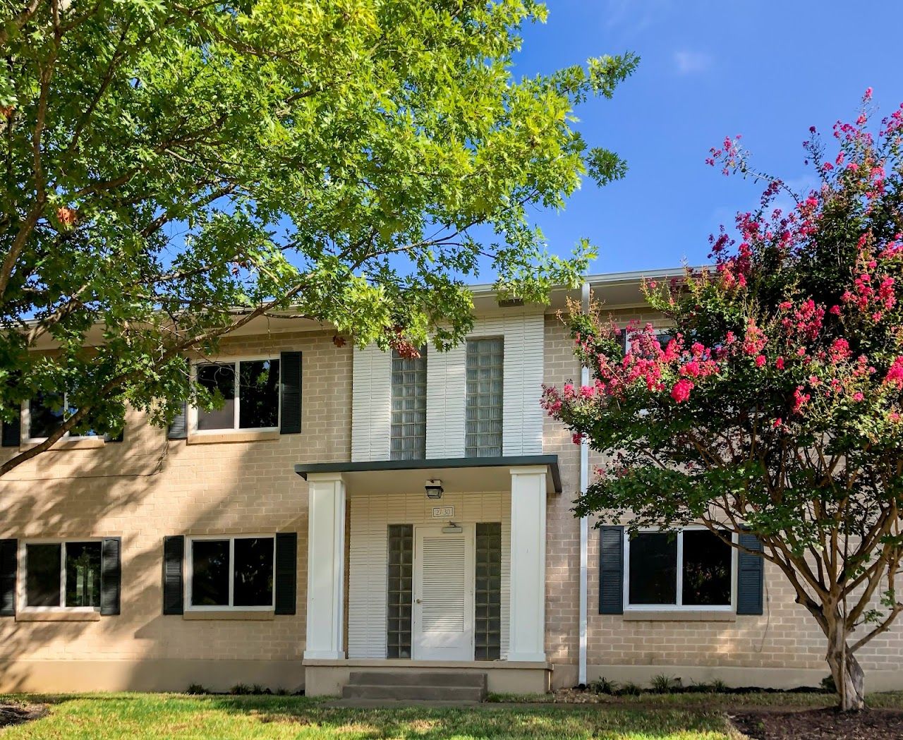 Photo of LAUREL FLATS. Affordable housing located at 1208 E. HOUSTON TYLER, TX 75702