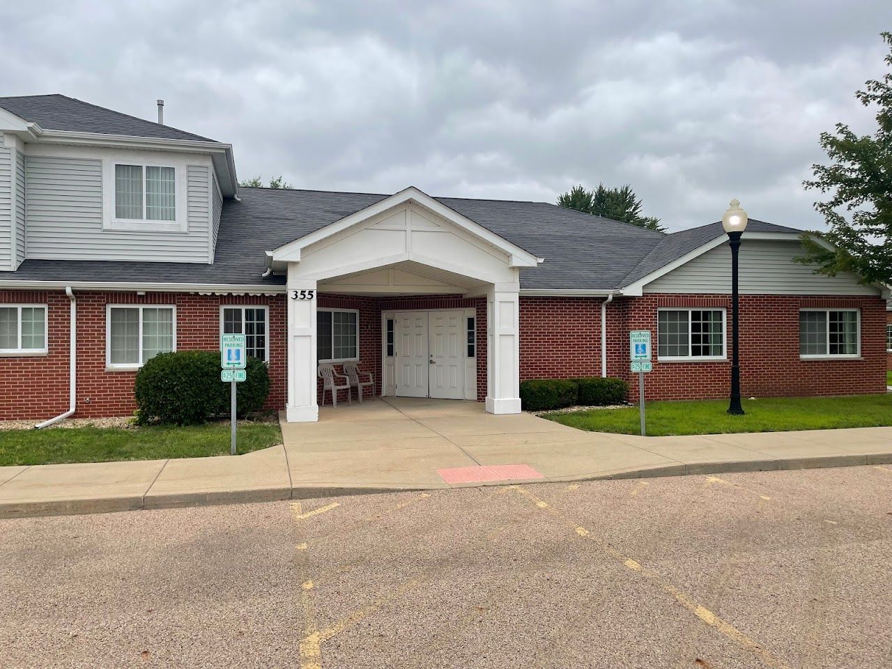 Photo of OGLESBY SENIOR HOUSING PHASE I. Affordable housing located at 355 CERULLA CIR OGLESBY, IL 61348