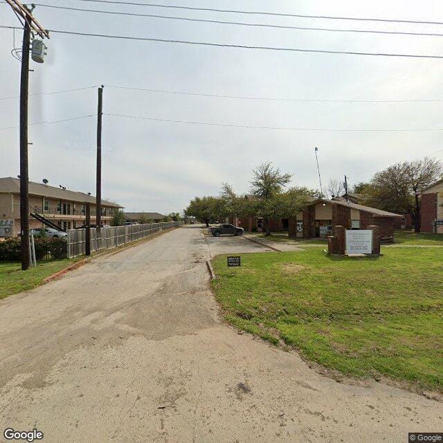 Photo of QUINLAN PLAZA. Affordable housing located at  QUINLAN, TX 