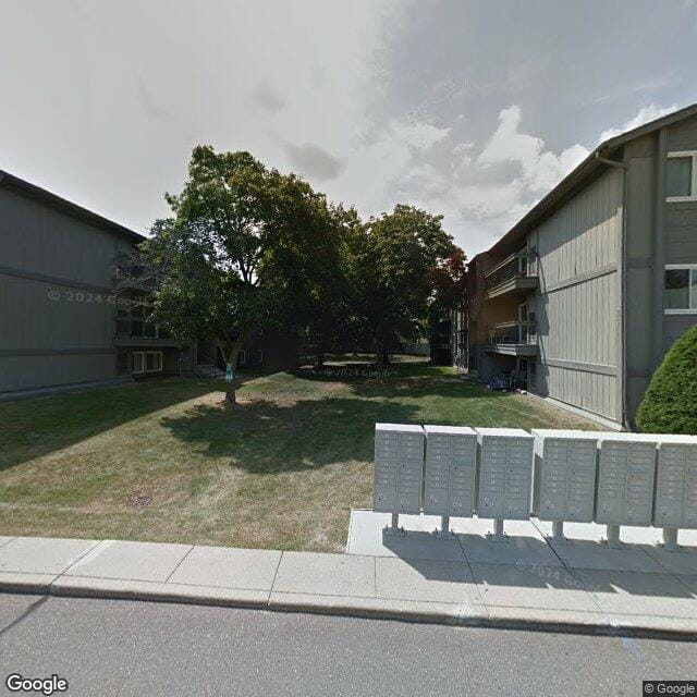 Photo of Pine Lake Apartments. Affordable housing located at 3620 Windmill Dr Waterford, MI 48329