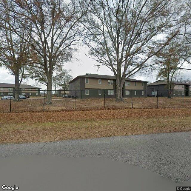 Photo of Canton Manor Apartments at 1110 Holmes Ave Canton, MS 39046