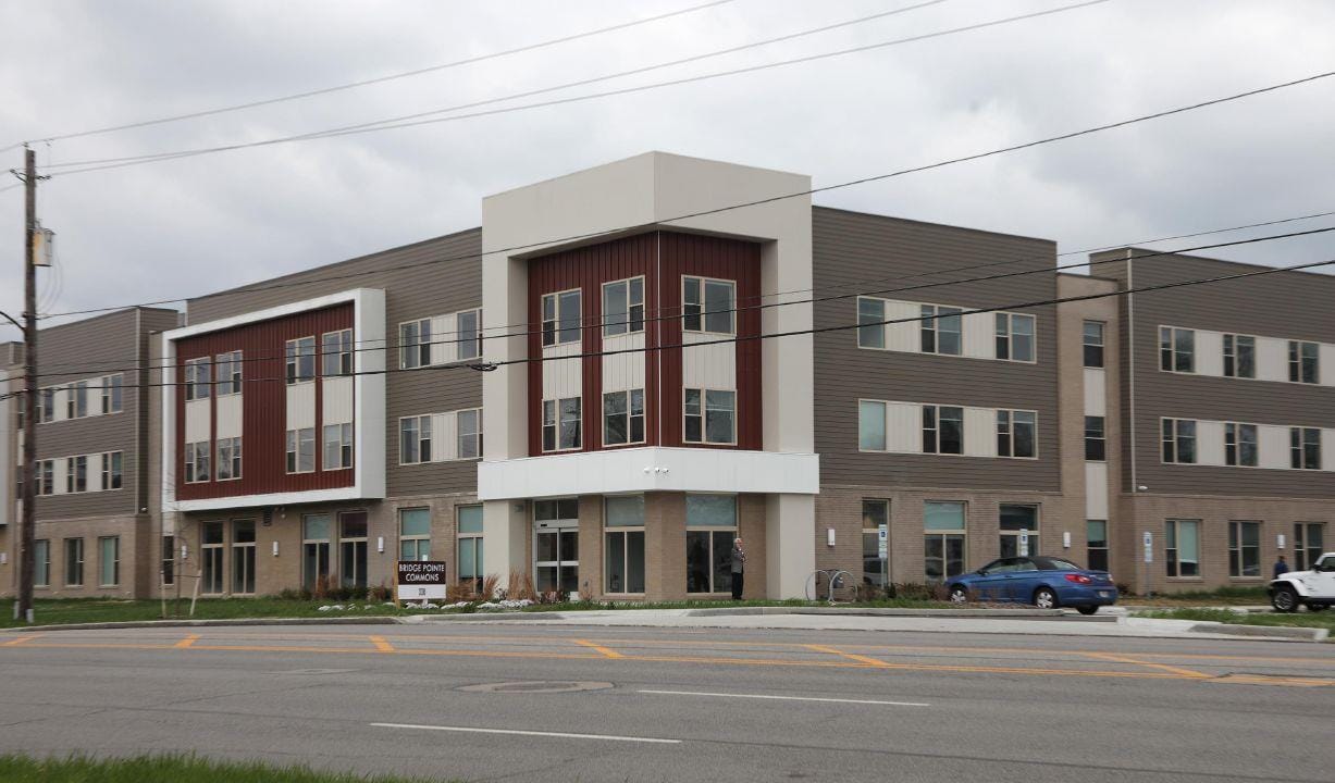 Photo of BRIDGE POINTE COMMONS. Affordable housing located at 338 EAST BRIDGE ST ELYRIA, OH 44035