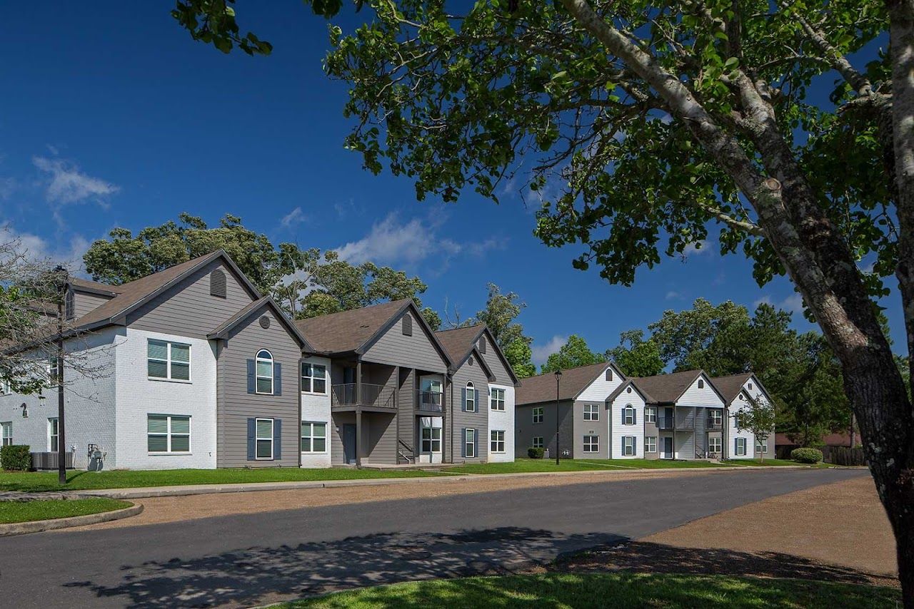 Photo of The Reserve at White Oak at 16441 S Harrells Ferry Rd Baton Rouge, LA 70816