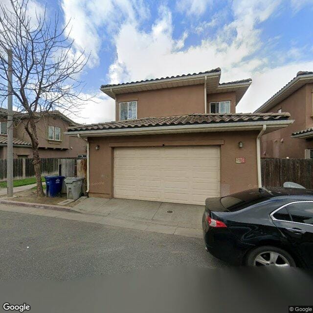 Photo of SEQUOIA VILLAS. Affordable housing located at 269 ALAMEDA CIR LINDSAY, CA 93247