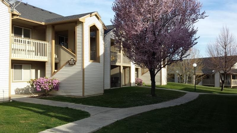 Photo of ENGLEWOOD GARDENS. Affordable housing located at 3601 FAIRBANKS AVE YAKIMA, WA 98902