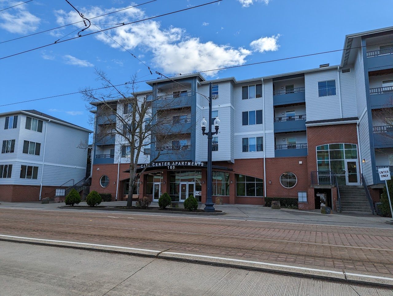 Photo of CITY CENTER APTS. Affordable housing located at 160 SE WASHINGTON ST HILLSBORO, OR 97123