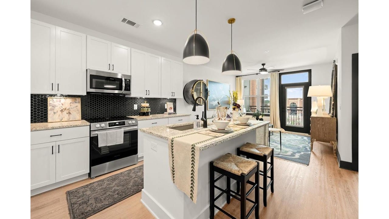 Photo of Midtown at BullStreet. Affordable housing located at 2202 Boyce St Columbia, SC 29201