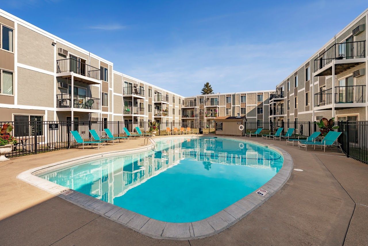 Photo of 2407 Hampshire Ave S at 2407 Hampshire Ave S Saint Louis Park, MN 55426