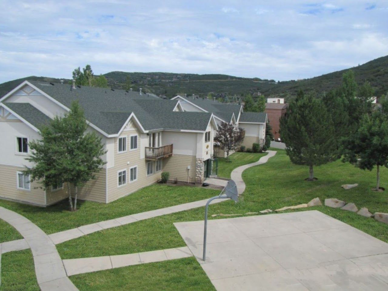 Photo of ASPEN VILLAS. Affordable housing located at 1863 KEARNS BLVD. PARK CITY, UT 84060