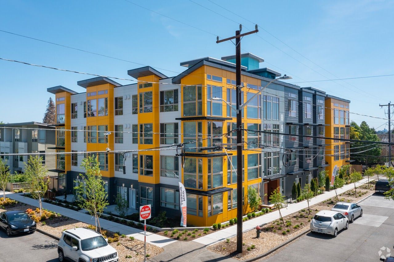 Photo of Bode Greenlake. Affordable housing located at 8300 Aurora Ave N Seattle, WA 98103