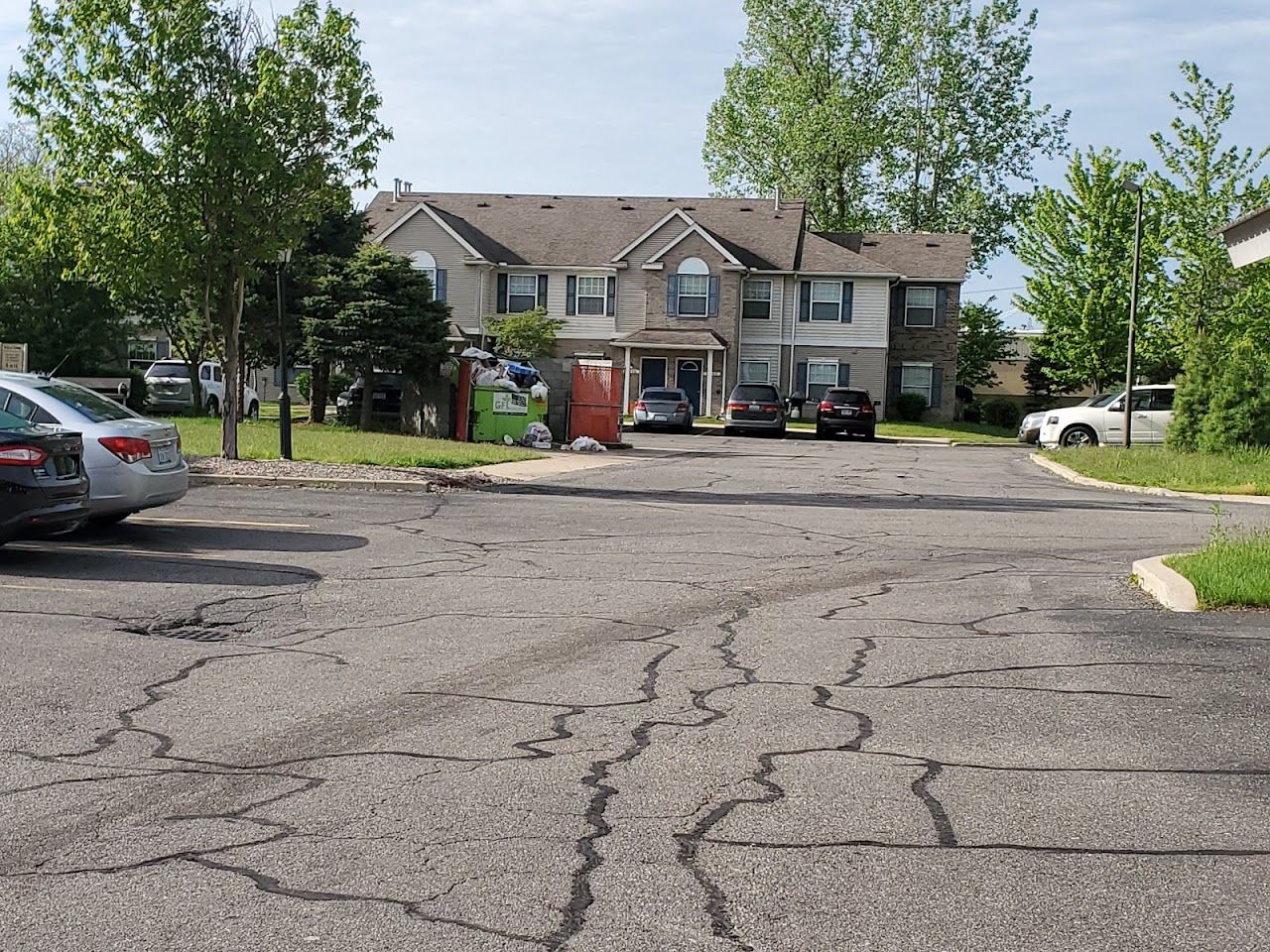 Photo of THE OAKS OF GOLDEN POND. Affordable housing located at 9866 CHARLOTTE CT YPSILANTI, MI 48197