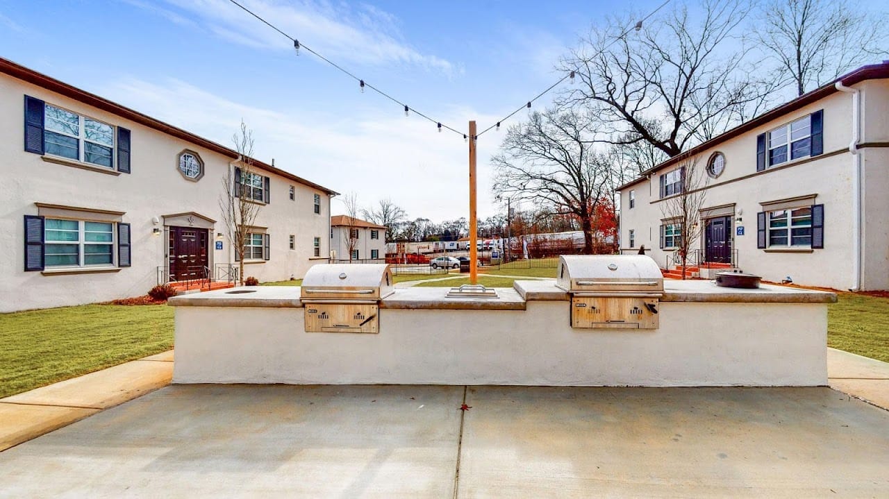 Photo of CAPITOL VIEW at 1191 METROPOLITAN PKWY SW ATLANTA FULTON, GA 30310