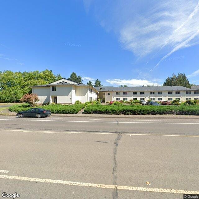 Photo of COUNTRY CLUB MANOR. Affordable housing located at 2477 CAL YOUNG RD EUGENE, OR 97401