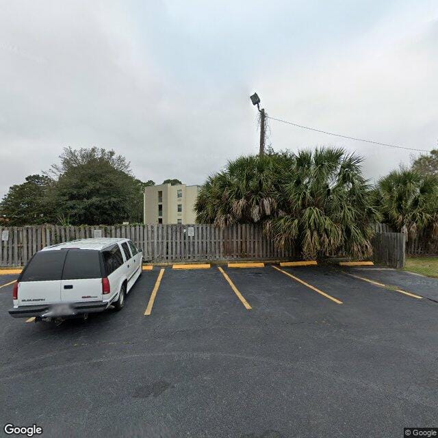 Photo of TARA ARMS APARTMENTS. Affordable housing located at 2525 TARA LN BRUNSWICK, GA 31520