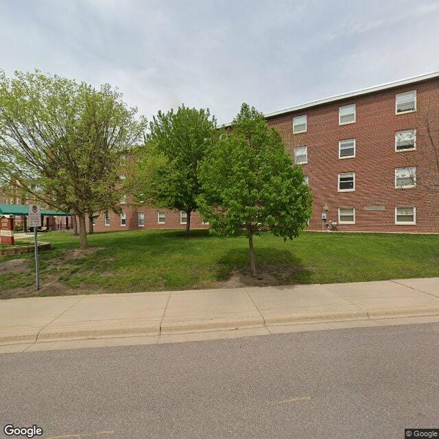 Photo of COLONIAL SQUARE APARTMENTS. Affordable housing located at 300 RAMSEY STREET MANKATO, MN 56001
