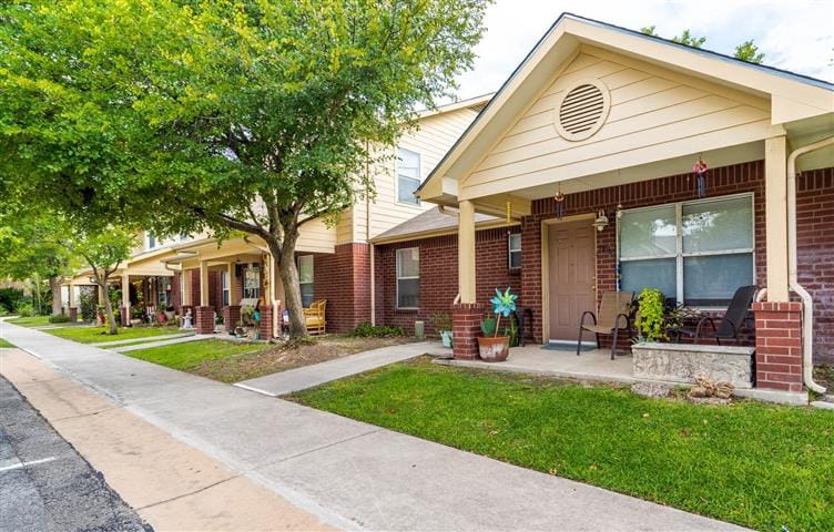 Photo of Asbury Place at 1350 Wonder World Dr San Marcos, TX 78666