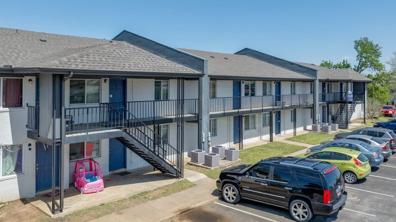 Photo of Midtown Park at 7625 E 21st St Tulsa, OK 74129