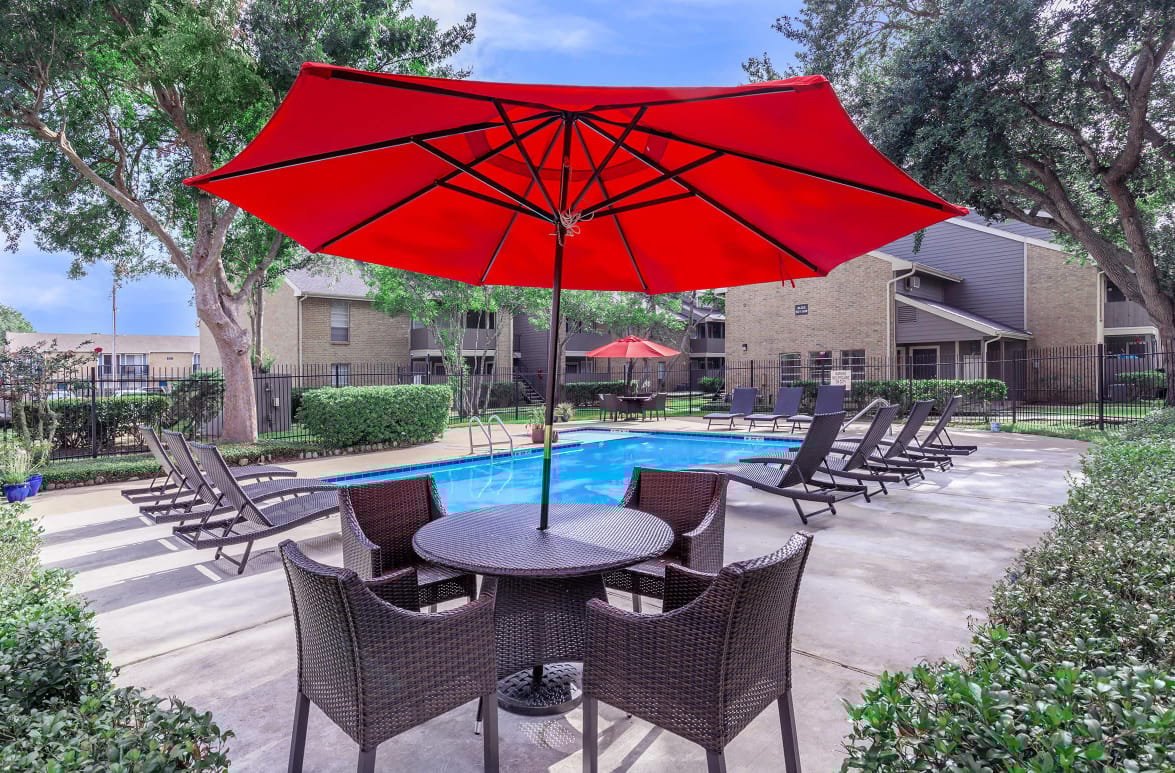 Photo of 516 E Myrtle St at 516 E Myrtle St Angleton, TX 77515